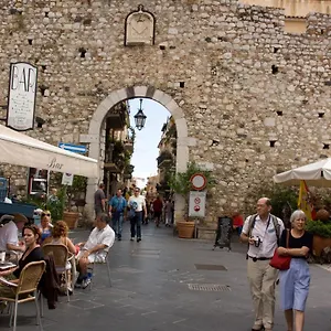 https://taohome.sicilyhotelsitaly.net